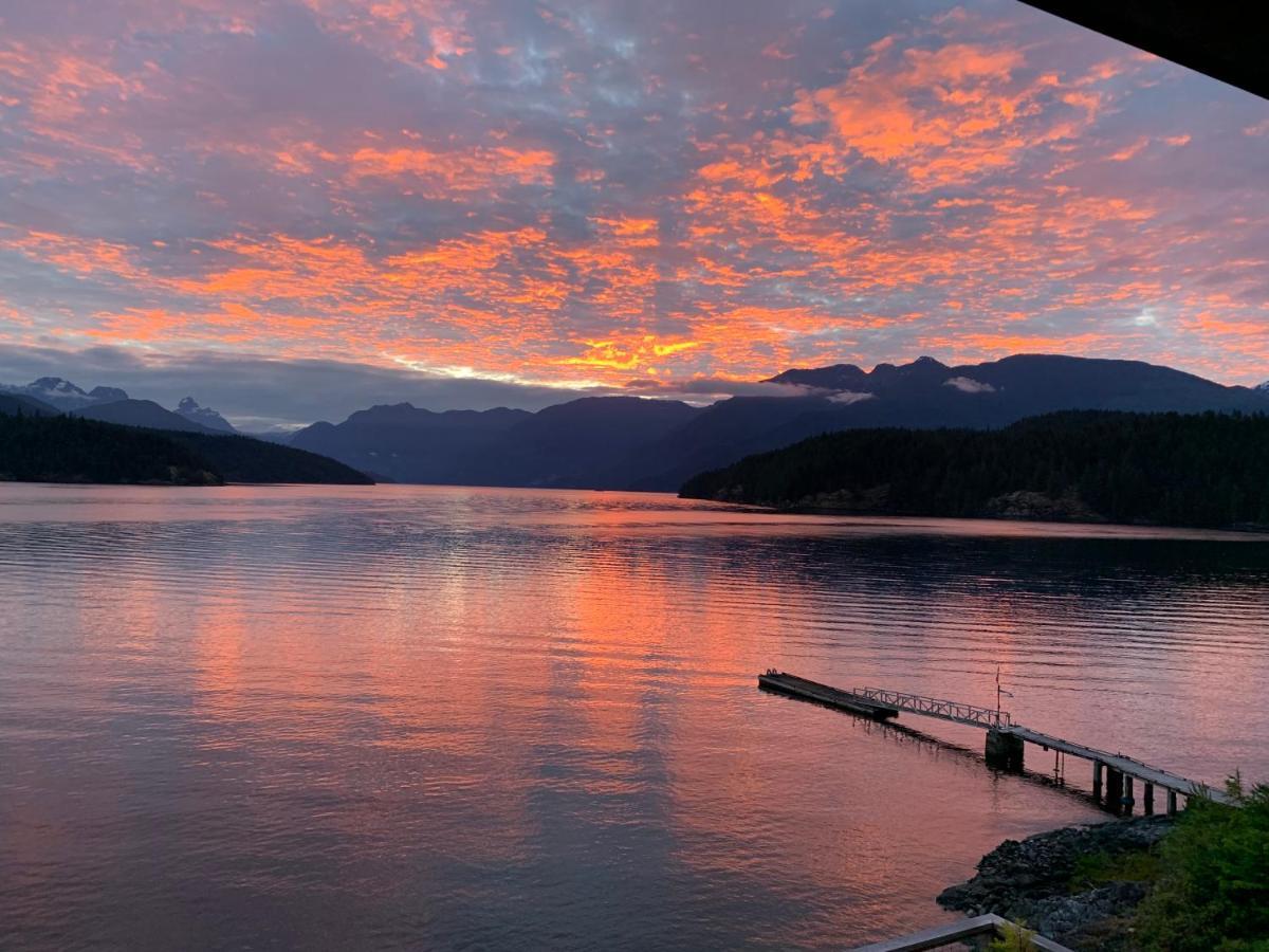 Bed and Breakfast Earls Cove Orca View à Egmont Extérieur photo