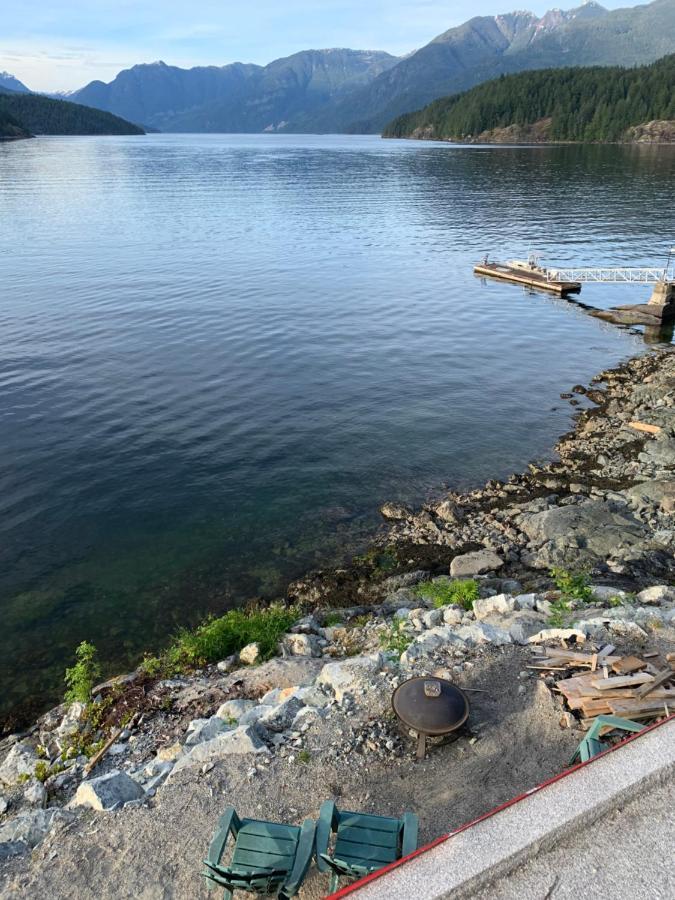 Bed and Breakfast Earls Cove Orca View à Egmont Extérieur photo
